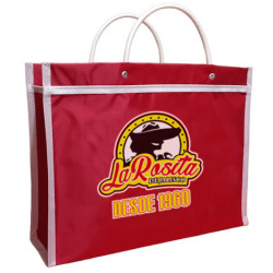 50 bolsas publicitarias de plástico para mercados y negocios en diferentes colores.