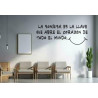 Vinil decorativo para consultorio dental con la frase "La sonrisa es la llave que abre el corazón de todo el mundo".