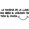 Vinil decorativo para consultorio dental con la frase "La sonrisa es la llave que abre el corazón de todo el mundo".
